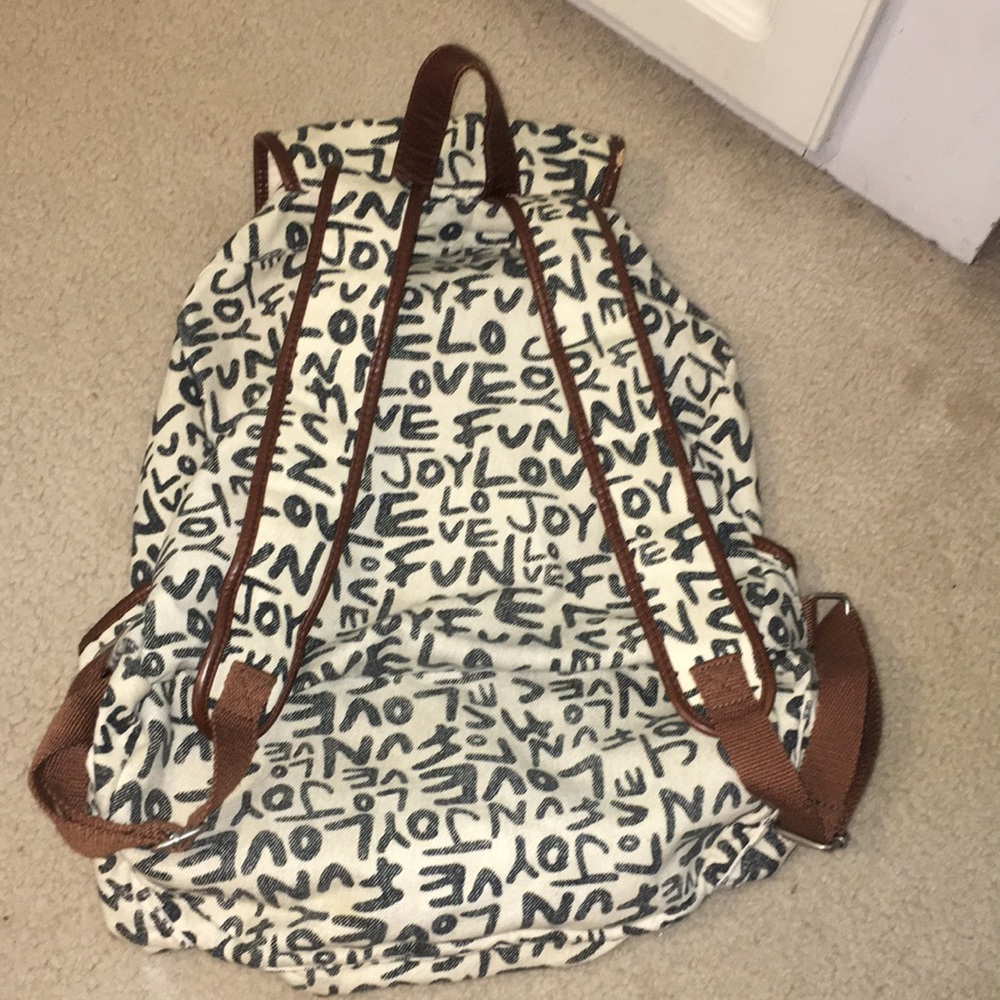 Backpack - Picture 2 of 3